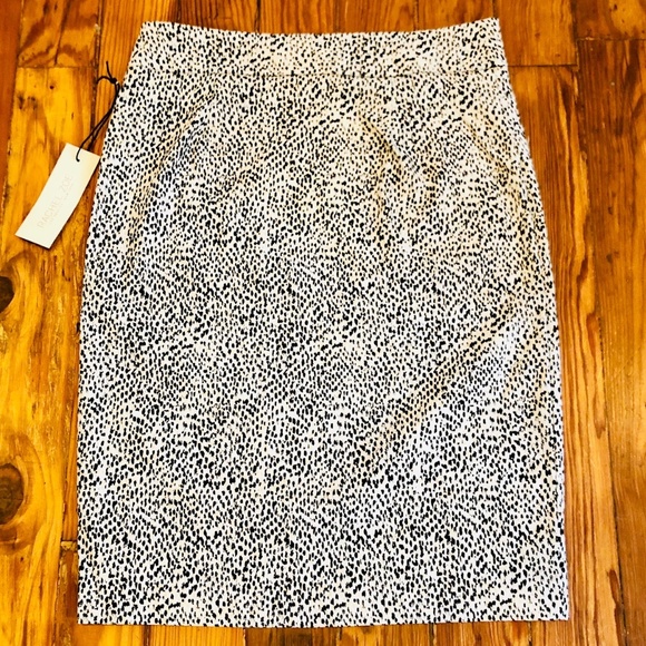 Rachel Zoe Dresses & Skirts - NWT Rachel Zoe Printed Stretch Pencil Skirt, SZ 4